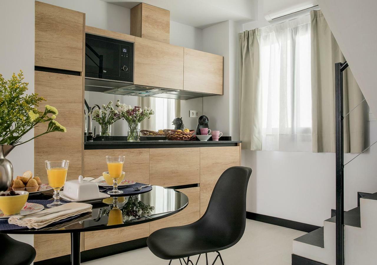 Feria Pool & Luxury Appartement *